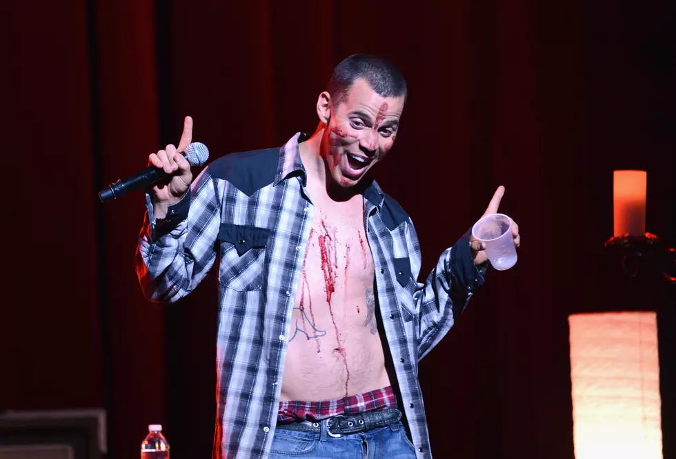Steve-O Competes In Insane Hot Wing Challenge